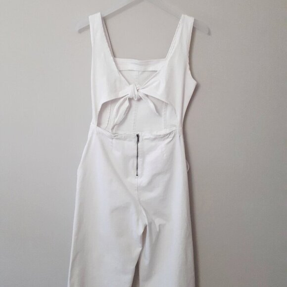 EUC DD77 white denim sleeveless wide leg jumpsuit with statement back, S - Picture 7 of 9